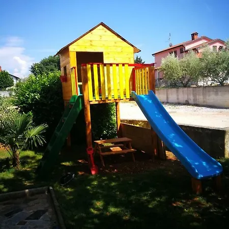 Rose Apartment